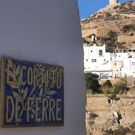 Cortijo Ferre, A Los Pies Del Castillo La Atalaya De Nijar Exterior photo